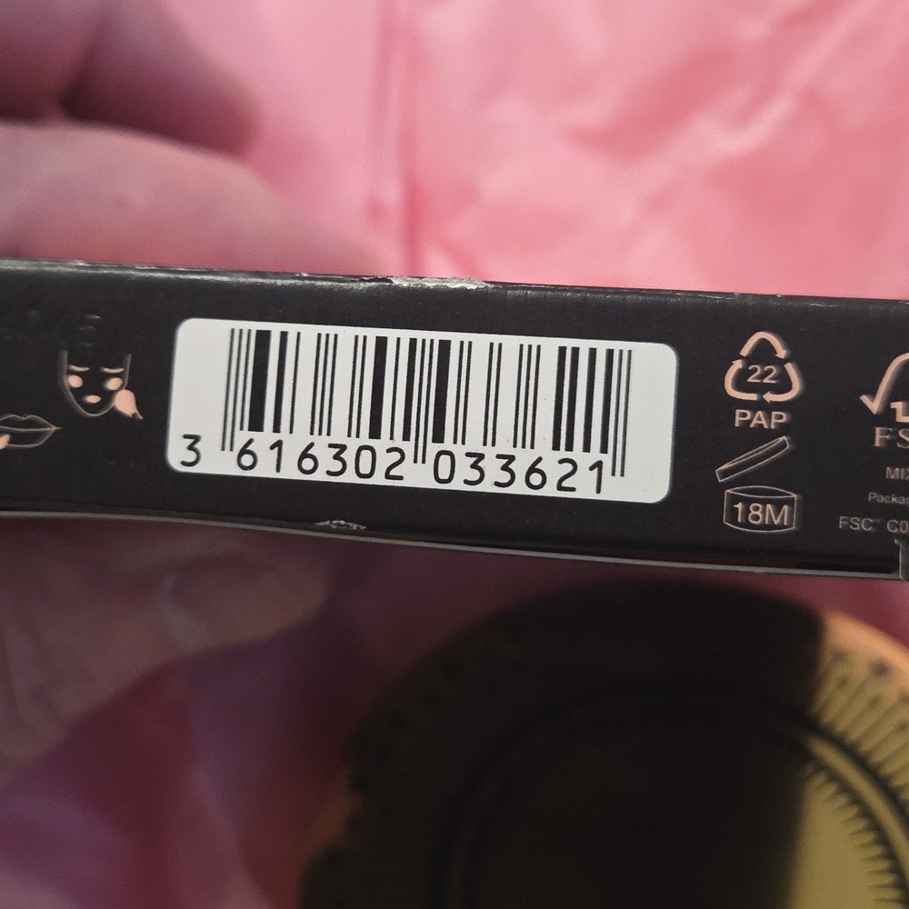 Gucci Mirror And Multi-Use Cream Quad Palette Retail $89 Nib - Picture 9 of 9